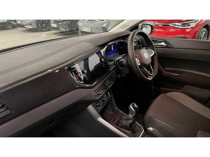 New VW Polo 80 HP (58 kW) 2025 Hatchback