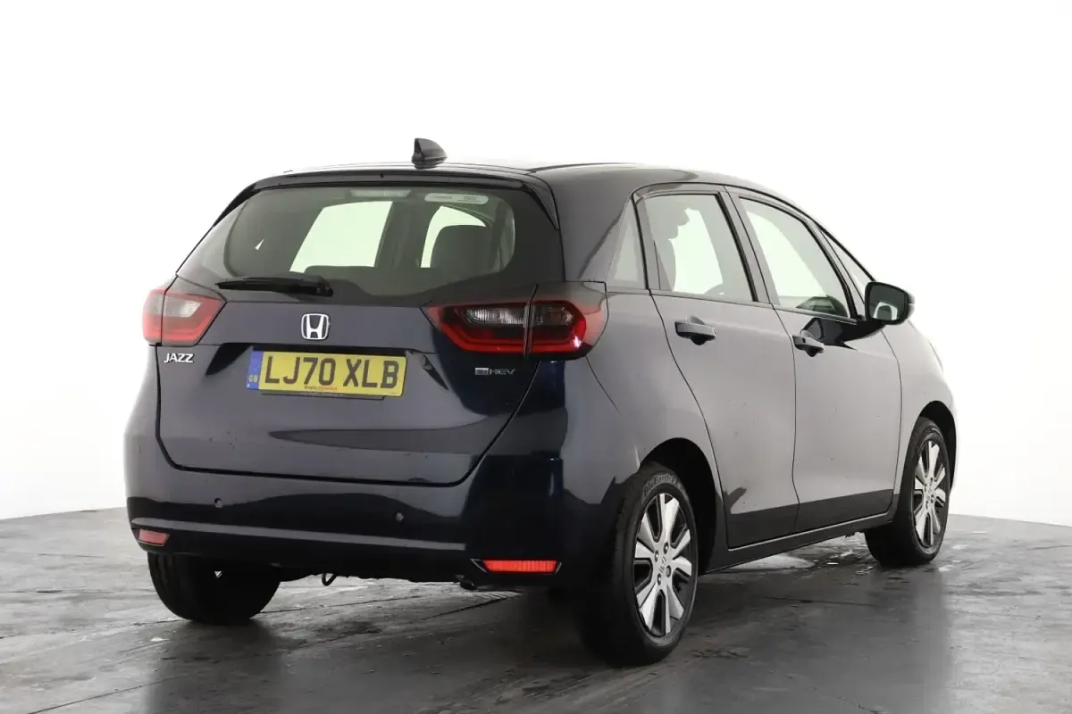 Second-hand Honda Jazz Hybrid 109 CP (80 kW) 2020 Albastru Hatchback