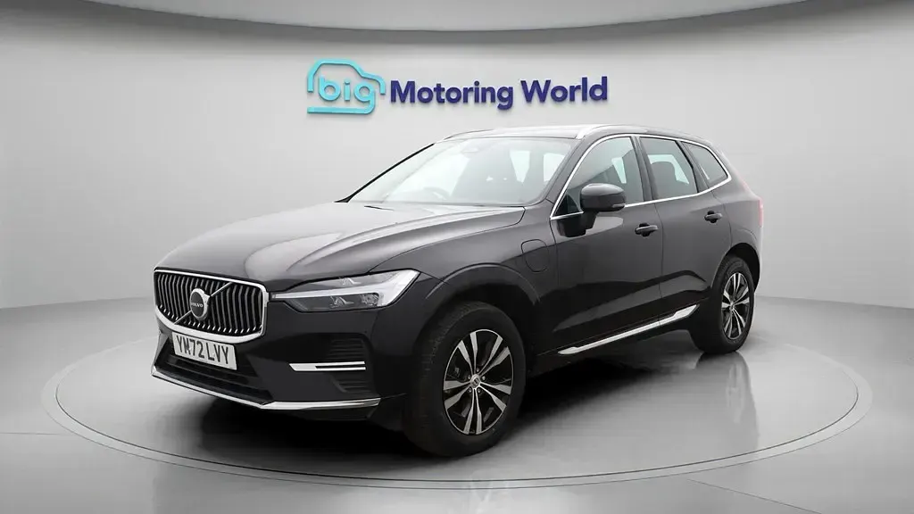 Usado Volvo XC60 Core 350 HP (257 kW) 2023 Preto SUV