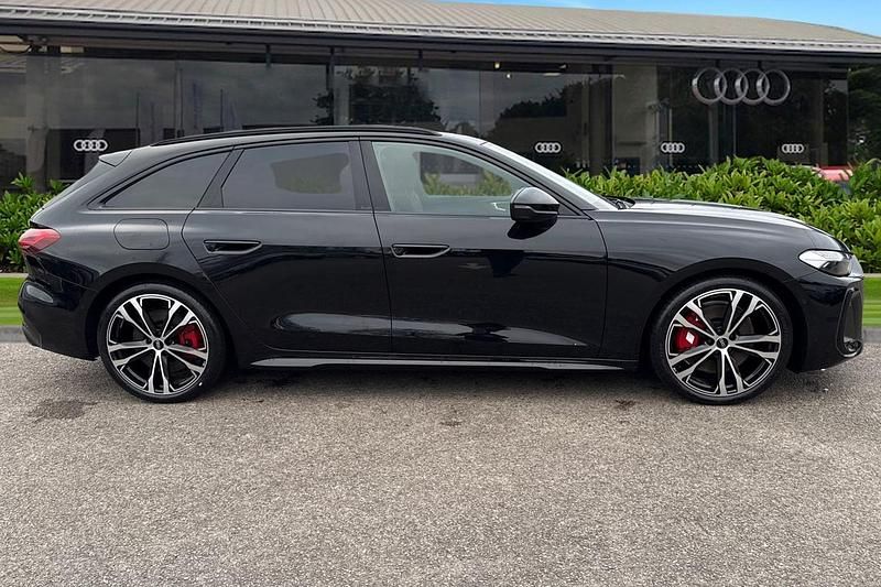 New Audi S5 Advanced 2025 Black Estate