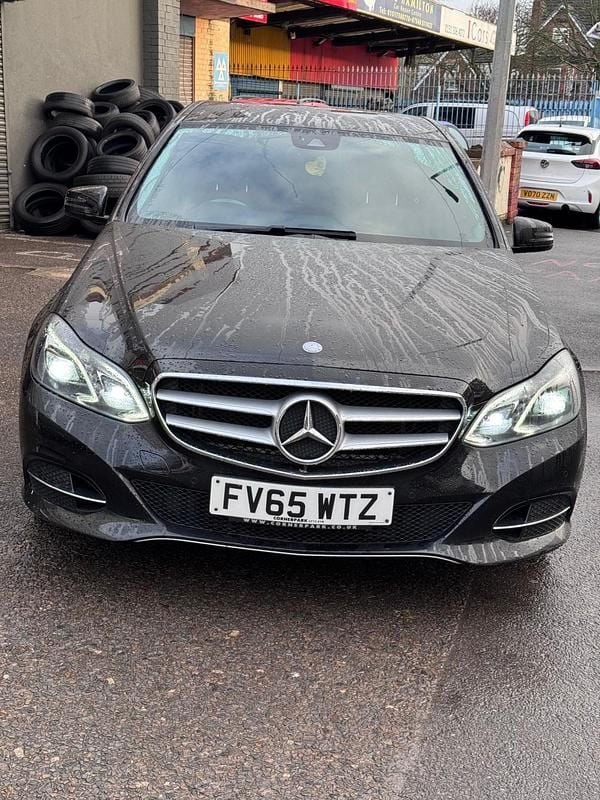 Used Mercedes E300 SE 231 HP (169 kW) 2015 Black Sedan