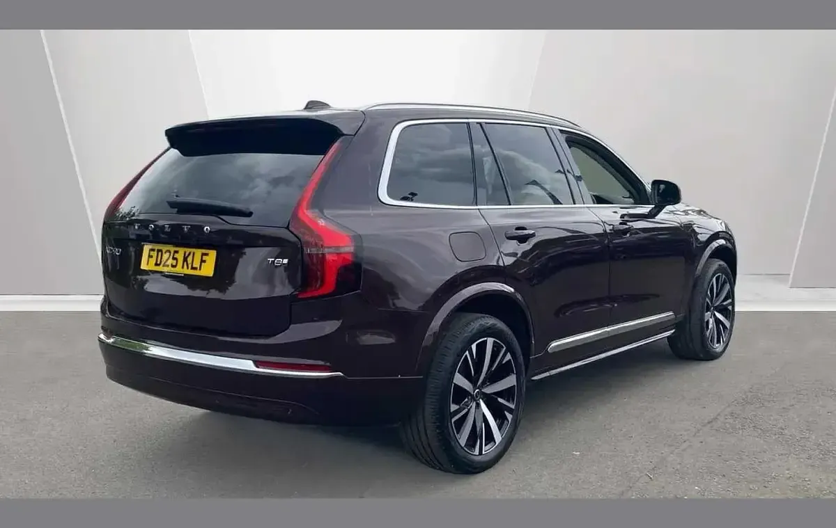 Used Volvo XC90 Core 455 HP (334 kW) 2025 Red SUV