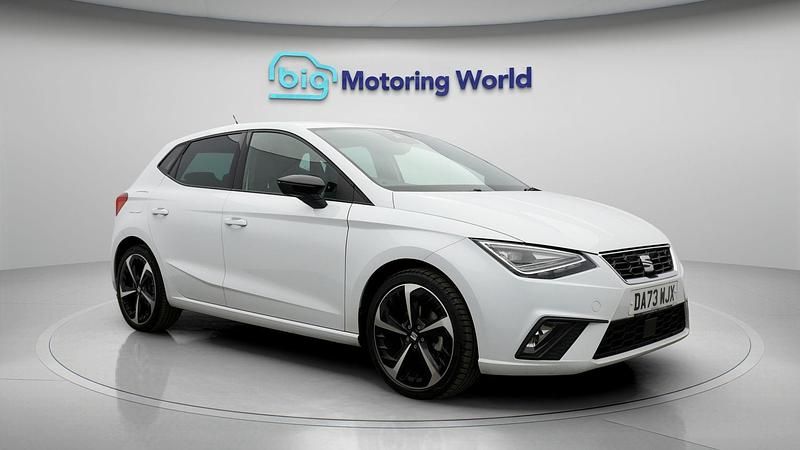 White Used 2023 Seat Ibiza FR Sport Hatchback | £16,500 (Fair price) - Image 1/4