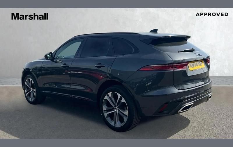 Second-hand Jaguar F-Pace R-Dynamic 300 CP (220 kW) 2024 Gri SUV