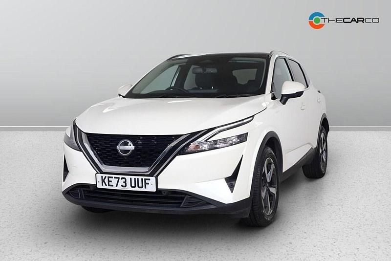 Used Nissan Qashqai N-Connecta 2024 White SUV