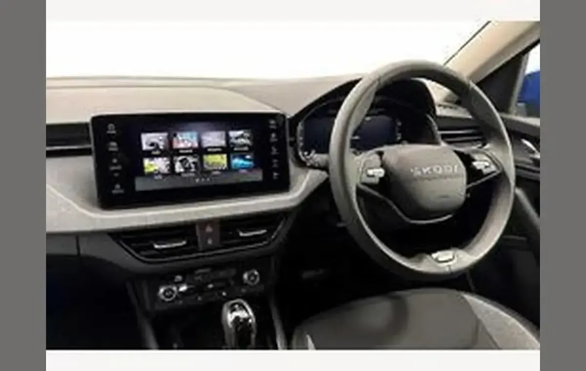 Used Skoda Kamiq SE 115 HP (84 kW) 2025 Race blue metallic SUV