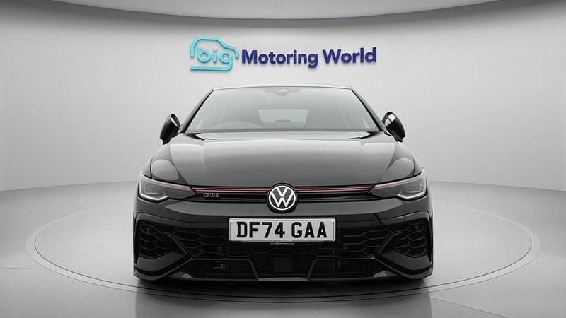 Used VW Golf VIII GTI Clubsport 300 HP (220 kW) 2024 Black Hatchback