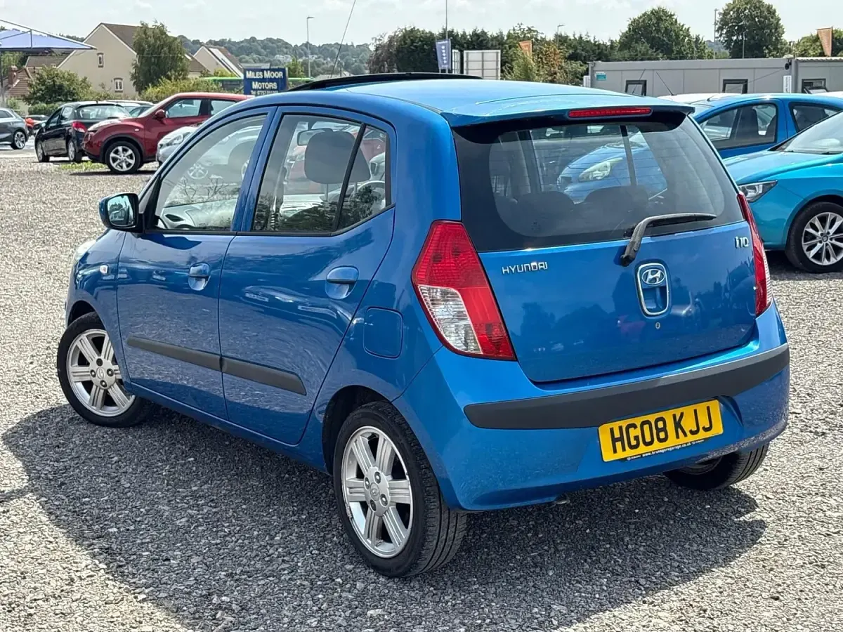 Used Hyundai i10 Style 67 HP (49 kW) 2008 Blue Hatchback