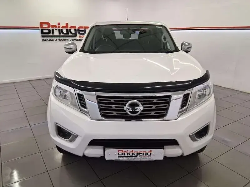 Used Nissan Navara N-Connecta 2020 White Pickup
