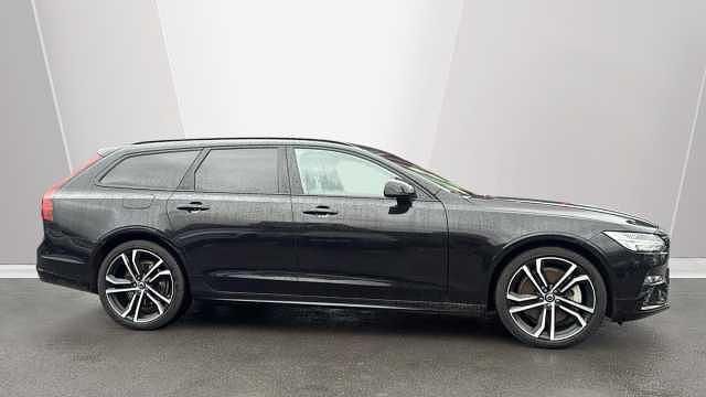 Used Volvo V90 Ultra 449 HP (330 kW) 2025 Estate