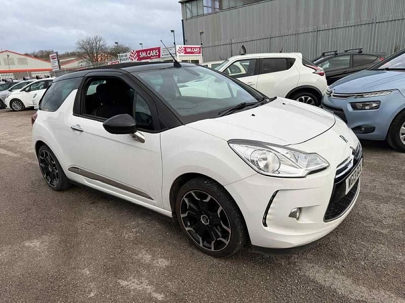 White Used 2013 Citroën DS3 Cabriolet Cabriolet | £2,495 (Fair price) - Image 1/4
