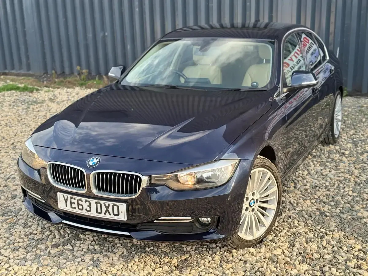 Used BMW 320 Luxury Line 181 HP (133 kW) 2013 Blue Sedan