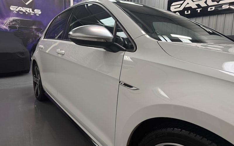 Used VW Golf VII R 310 HP (228 kW) 2018 White Hatchback