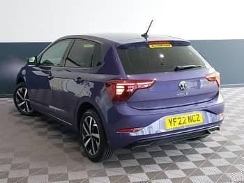 Used VW Polo Life 95 HP (69 kW) 2022 Maroon Hatchback