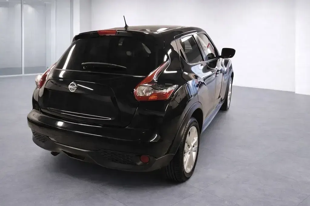 Used Nissan Juke N-Connecta 115 HP (84 kW) 2015 Black SUV