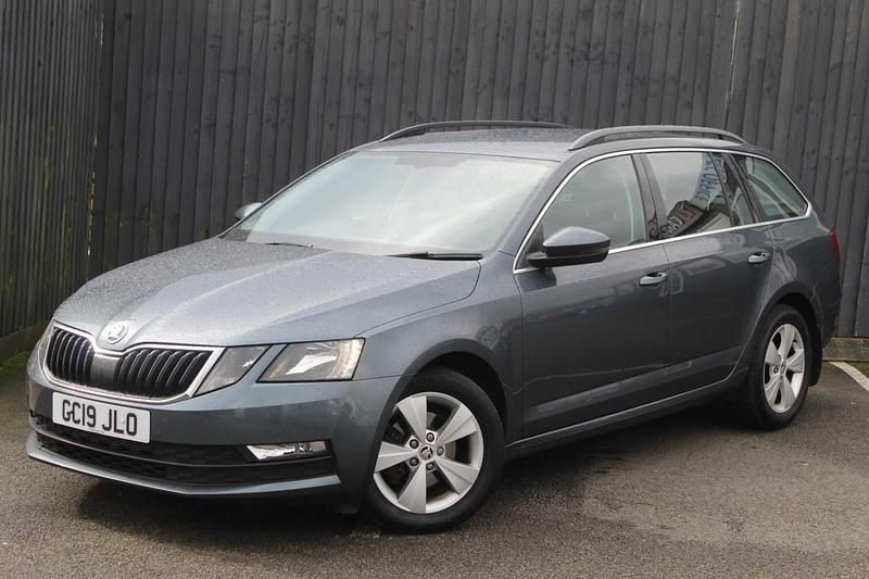 Used Skoda Octavia SE Technology 115 HP (84 kW) 2019 Grey Estate
