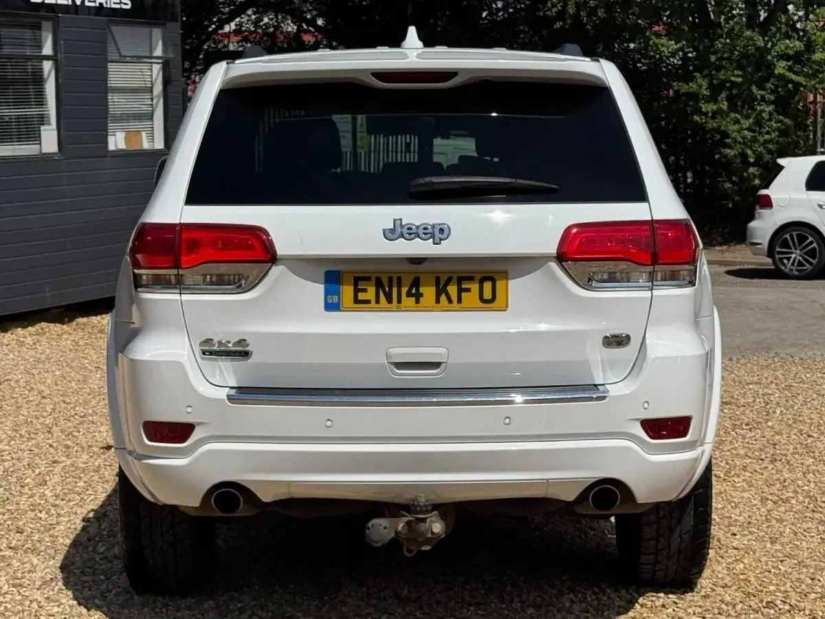 Used Jeep Grand Cherokee Overland 2014 White SUV