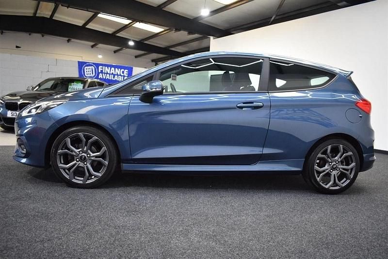 Used Ford Fiesta ST-Line 125 HP (91 kW) 2019 Blue Hatchback