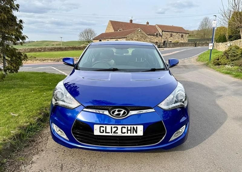 Used Hyundai Veloster Sport 140 HP (102 kW) 2012 Blue Hatchback