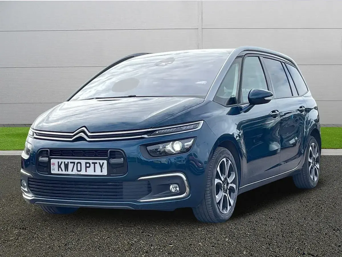 Used Citroën Grand C4 Picasso Flair 130 HP (95 kW) 2021 Blue MPV