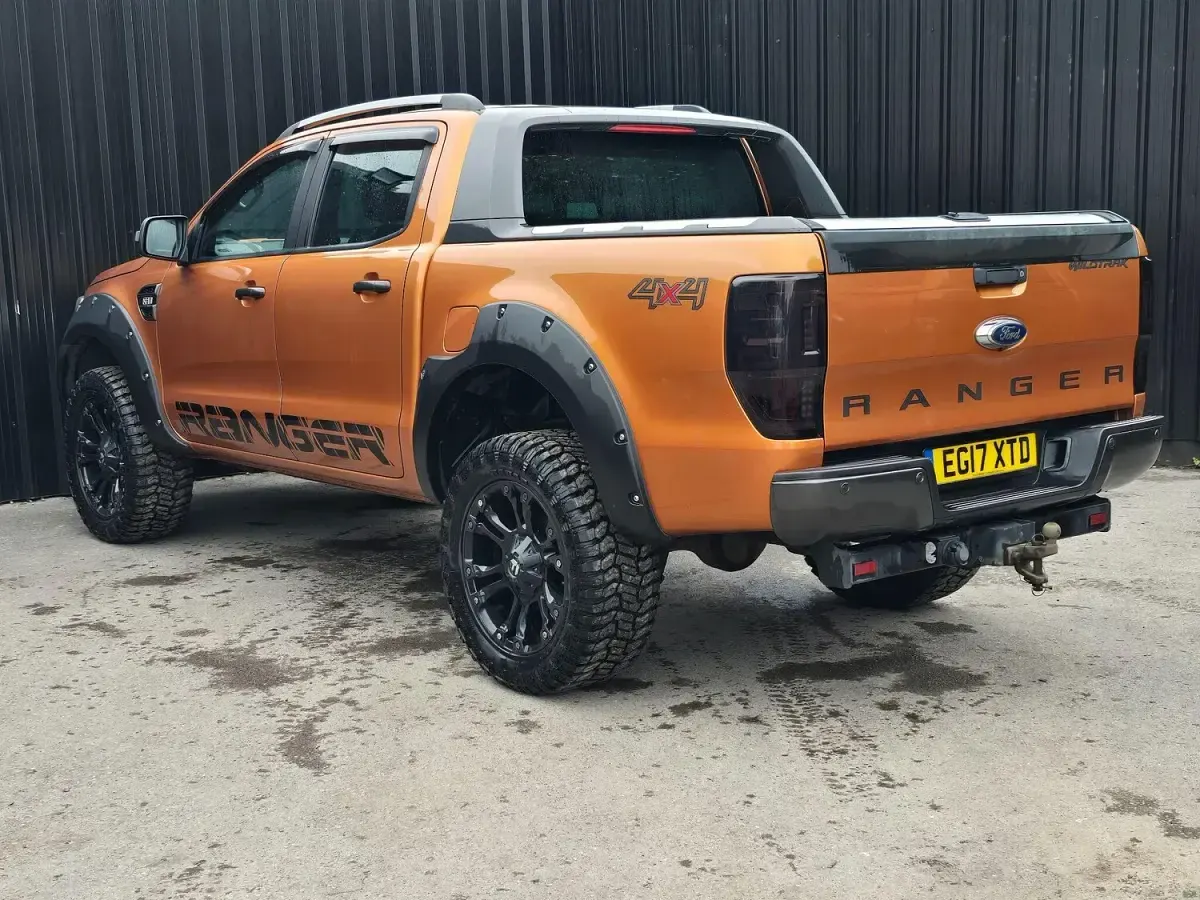 Used Ford Ranger Wildtrack 200 HP (147 kW) 2017 Orange Pickup