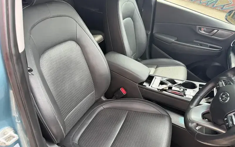 Used Hyundai Kona Premium SE 150 kW (204 HP) 2019 Blue SUV