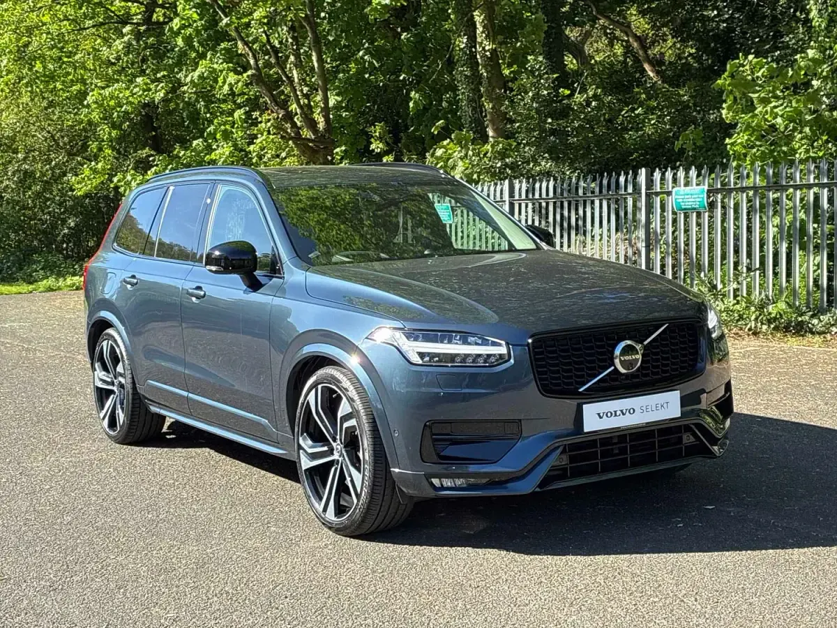 Used Volvo XC90 Ultra 455 HP (334 kW) 2025 Blue SUV