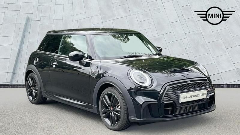 Black Used 2023 Mini Cooper S Sport Hatchback | £22,950 (Fair price) - Image 1/4