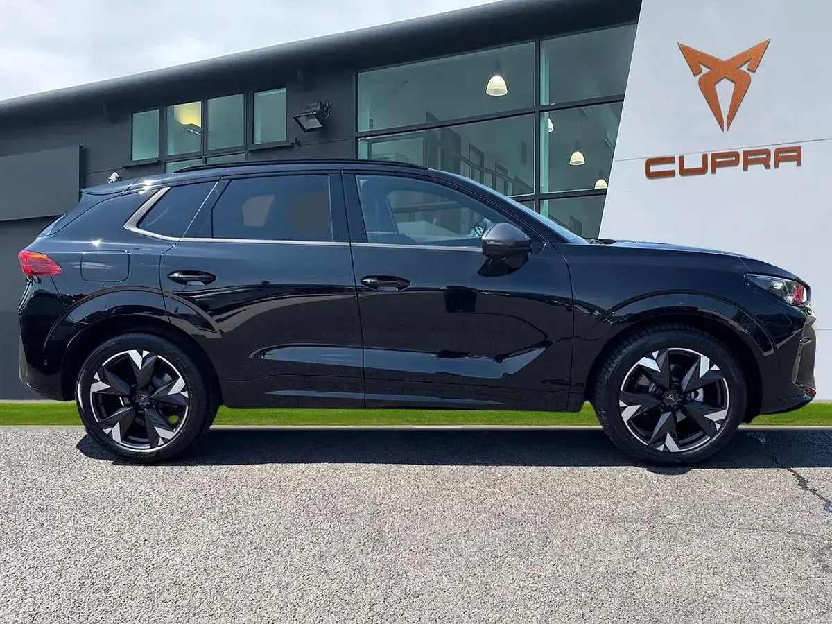 Used Cupra Terramar 150 HP (110 kW) 2025 Black SUV