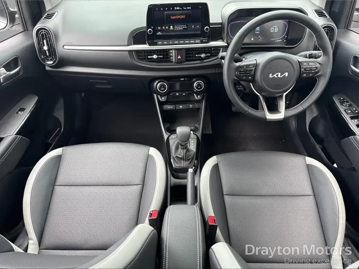 New Kia Picanto 62 HP (45 kW) 2025 White Hatchback