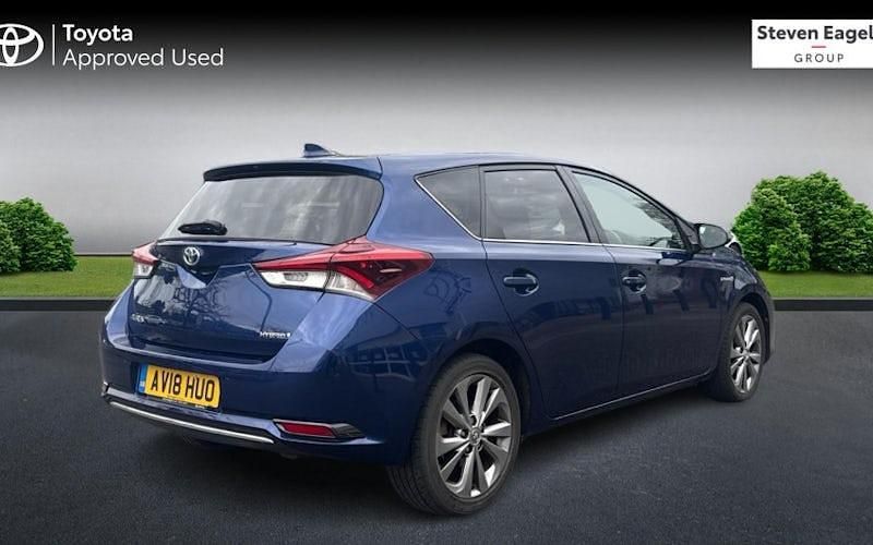 Used Toyota Auris Hybrid 136 HP (100 kW) 2019 Hatchback