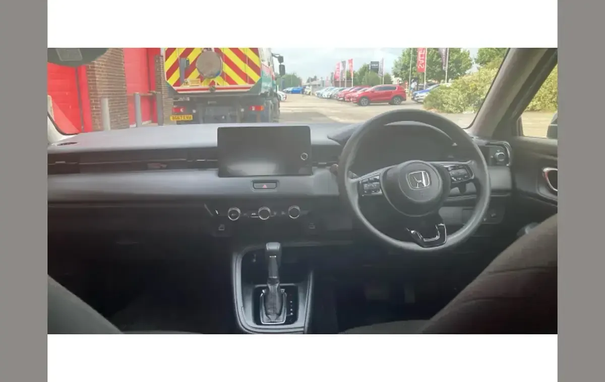 Used Honda HR-V Elegance 131 HP (96 kW) 2023 Other SUV