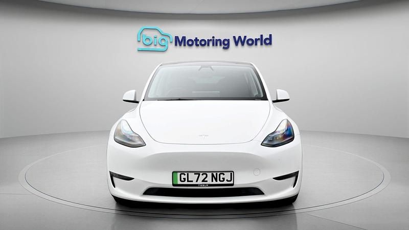 Używany Tesla Model Y Long Range AWD 378 kW (514 KM) 2022 Biały SUV