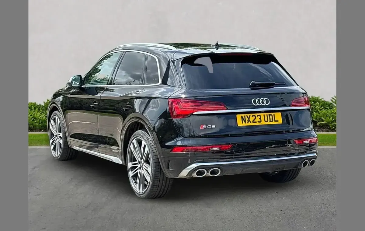 Used Audi SQ5 Comfort 341 HP (250 kW) 2023 Black SUV
