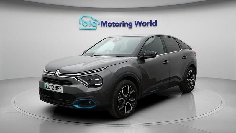 Used Citroën e-C4 Shine 100 kW (136 HP) 2022 Hatchback