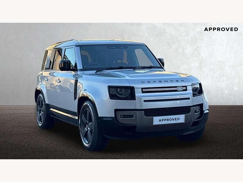 Silver Used 2024 Land Rover Defender HSE Dynamic SUV | £62,095 (Super price) - Image 1/4