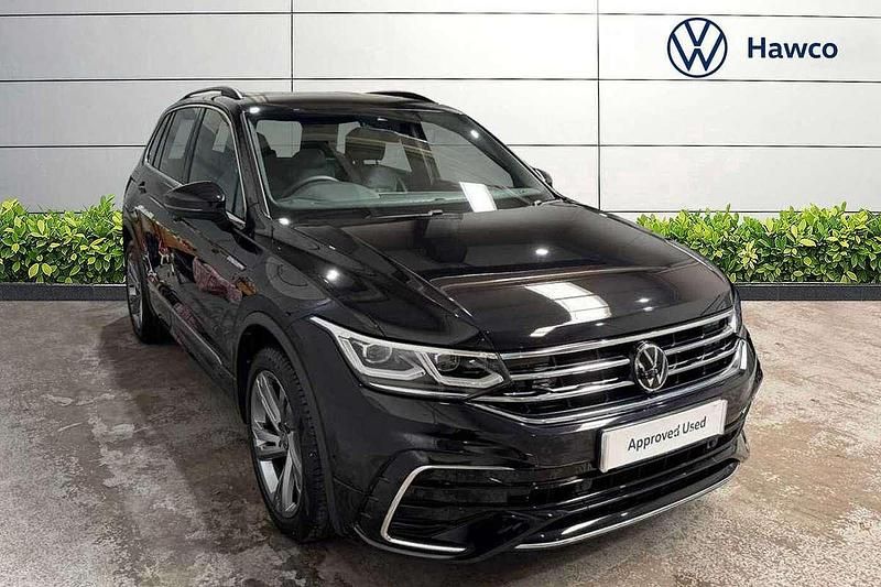 Black Used 2024 VW Tiguan R-line Edition SUV | £32,495 (Fair price) - Image 1/4