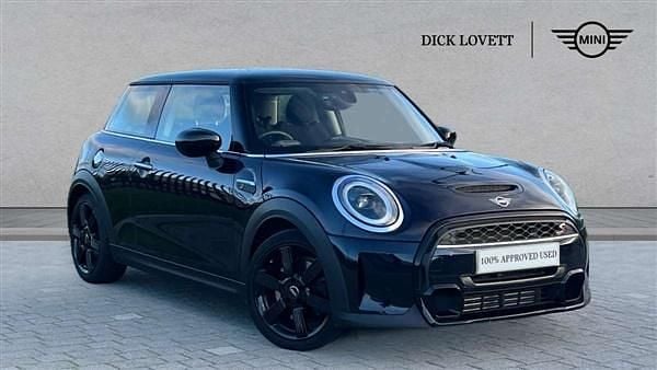 Black Used 2023 Mini Cooper S Classic Hatchback | £18,888 (Super price) - Image 1/4