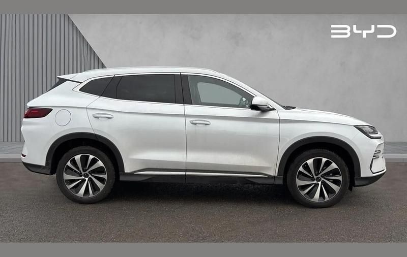 Used BYD Seal U Design 319 HP (234 kW) 2025 White SUV