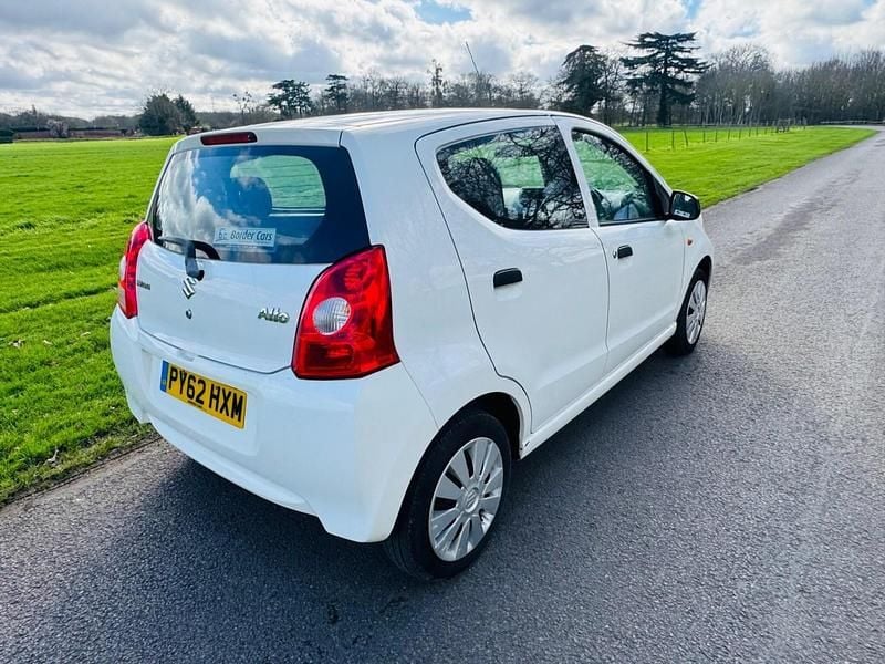 Used Suzuki Alto 2013 White Hatchback