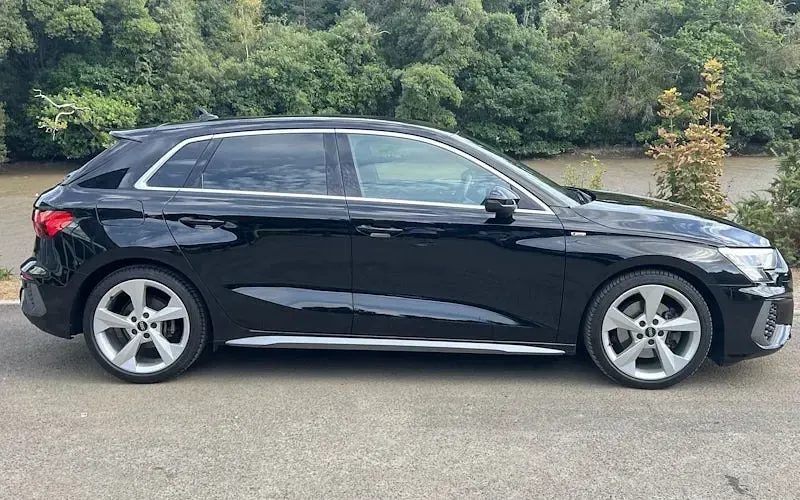 Used Audi A3 Sportback S-Line 150 HP (110 kW) 2024 Hatchback