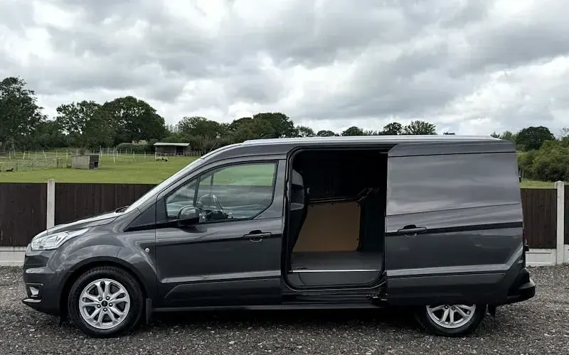 Used Ford Transit Connect Limited 120 HP (88 kW) 2021 MPV