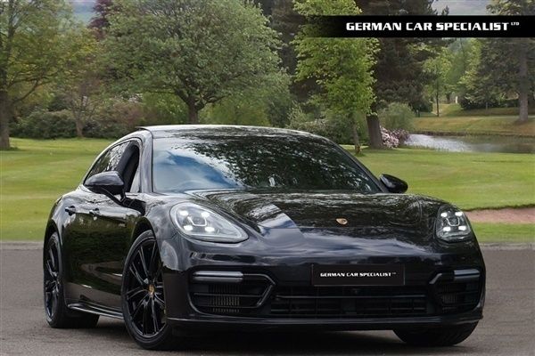 Jet black Used 2017 Porsche Panamera 4 Sport Turismo Sedan | £33,990 - Image 1/1