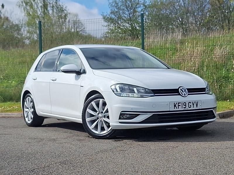 Używany VW Golf VII GT 150 KM (110 kW) 2019 Biały Hatchback