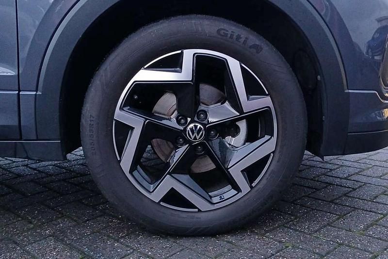 Used VW T-Cross R-line 115 HP (84 kW) 2025 Grey SUV