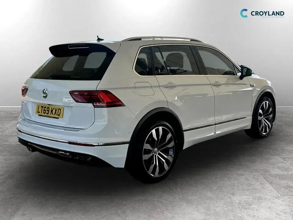 Used VW Tiguan SEL 150 HP (110 kW) 2019 White SUV
