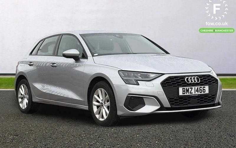 Usado Audi A3 Sportback 110 HP (80 kW) 2023 Citadino