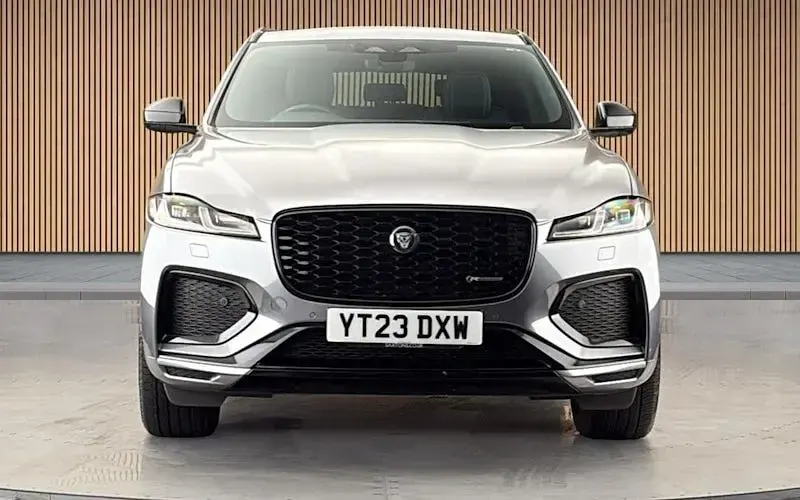 Used Jaguar F-Pace R-Dynamic 204 HP (150 kW) 2023 Grey SUV