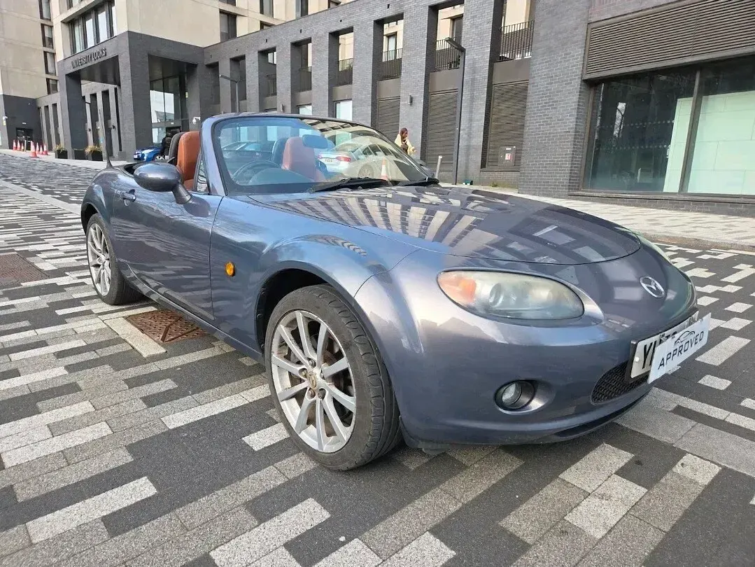 Used Mazda MX5 Inclusive 160 HP (117 kW) 2006 Grey Cabriolet