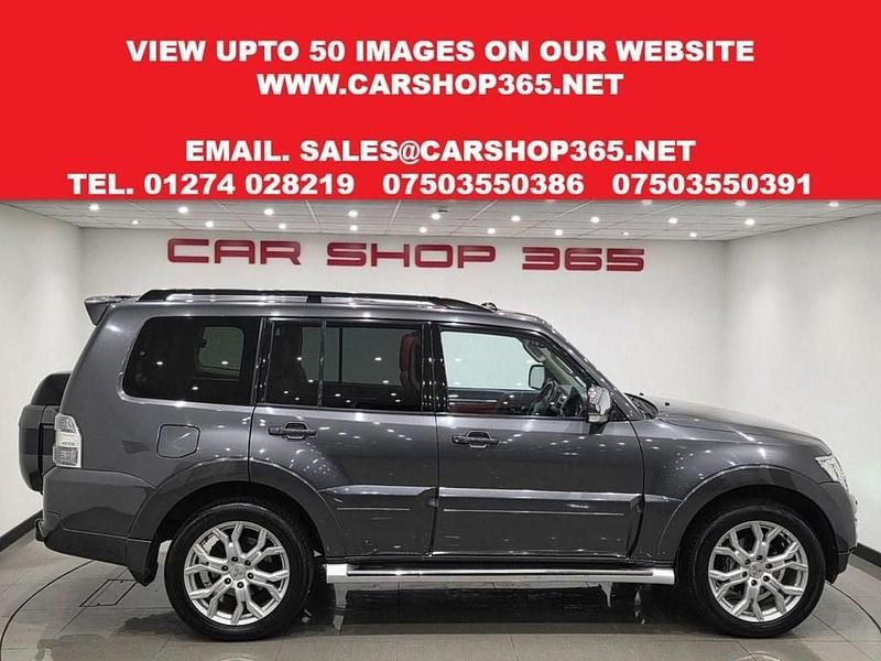 Used Mitsubishi Shogun 187 HP (137 kW) 2017 Grey SUV